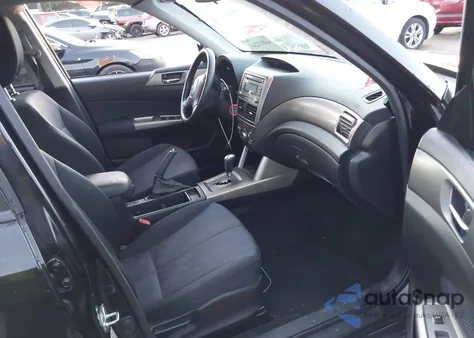 2010 Subaru Forester 2.5X Premium z USA, uszkodzony, nr VIN JF2SH6CC7AH718983